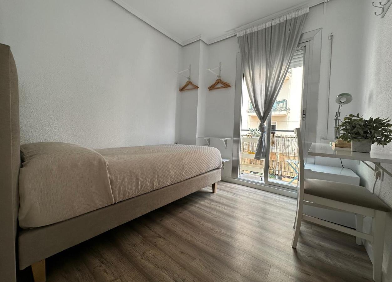 Slow Room Valencia Valensiya Dış mekan fotoğraf